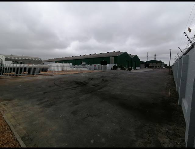 690M² WAREHOUSE TO LET IN BLACKHEATH INDUSTRIAL